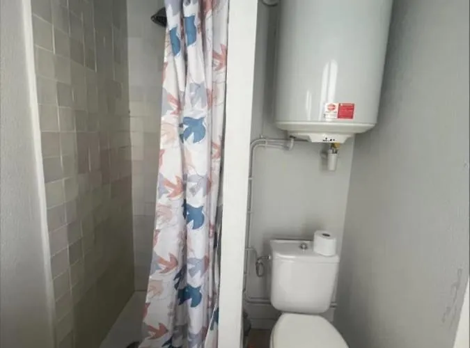 Apartment Overlooking The Notre Dame Cathedral